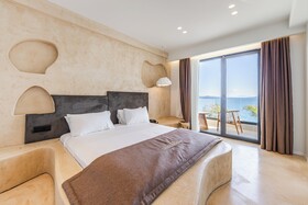 San Angelo Luxury Resort - Adults Only