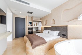 San Angelo Luxury Resort - Adults Only