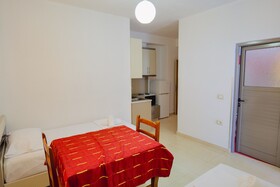 Summer Kiss Hotel