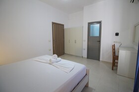 Summer Kiss Hotel