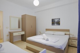 Summer Kiss Hotel