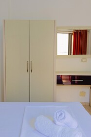 Summer Kiss Hotel