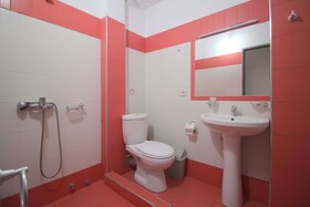 Summer Kiss Hotel