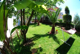 Villa Green Garden