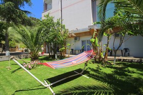 Villa Green Garden