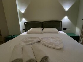 Amorino Tirana B&B