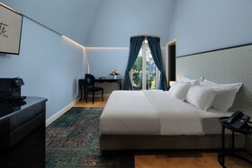 Arte Botique Hotel