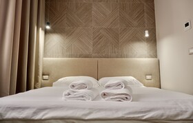 D-Rooms