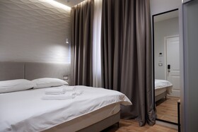 D-Rooms