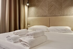 D-Rooms