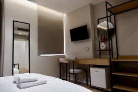 D-Rooms