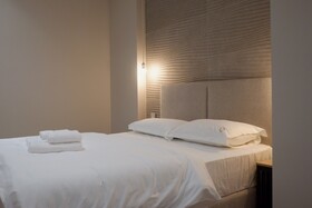 D-Rooms