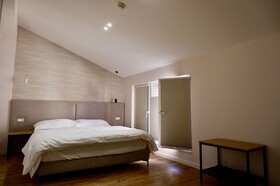 D-Rooms