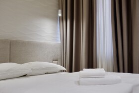 D-Rooms