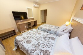F&M Hotel 2