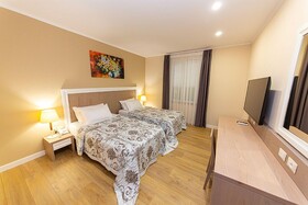 F&M Hotel 2