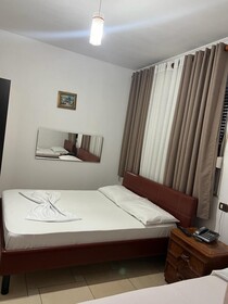 Hotel 51