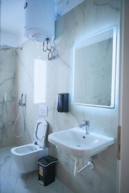 Kalpazo Inn Tirana