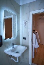 Kalpazo Inn Tirana