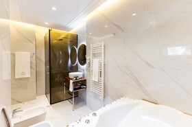 La Suite Boutique Hotel