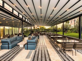 Mercure Tirana