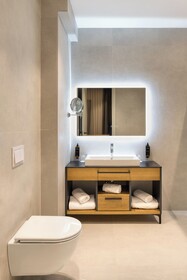 Mercure Tirana