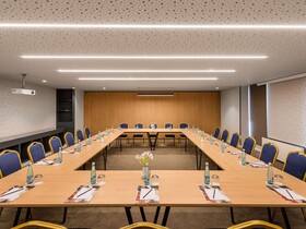 Mercure Tirana