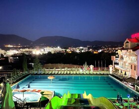 Misk Resort Hotel