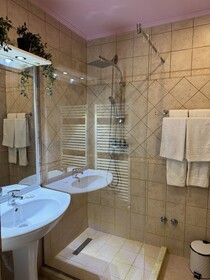 Misk Resort Hotel