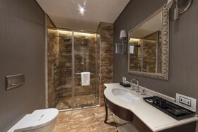 Xheko Imperial Luxury Hotel & SPA