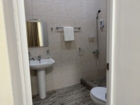 Hotel X