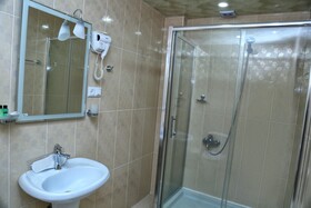 Hotel Lara