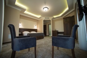 Boulevard Hotel