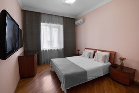 RIS Central Apartments Yerevan