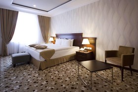 Central Hotel