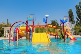Cross Resort