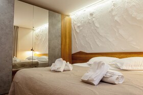 Cross Resort