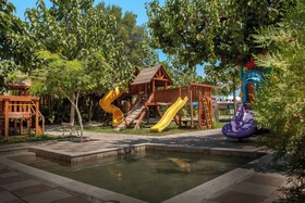 Cross Resort