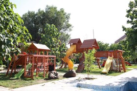 Cross Resort