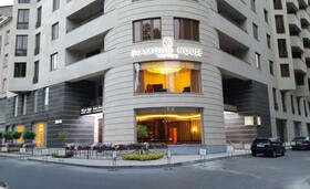 Diamond House Hotel