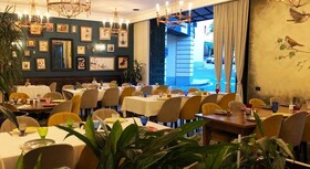 Diamond House Hotel