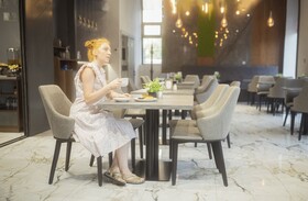 Dynasty Hotel