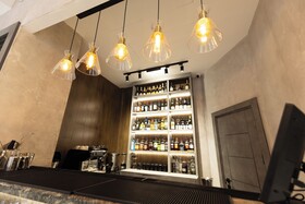 Dynasty Hotel