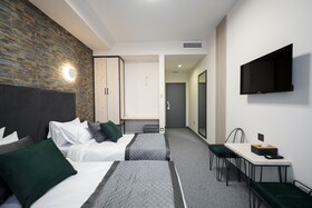 Dynasty Hotel