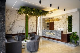 Dynasty Hotel