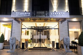 Dynasty Hotel