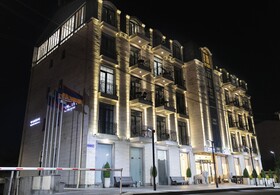 Dynasty Hotel