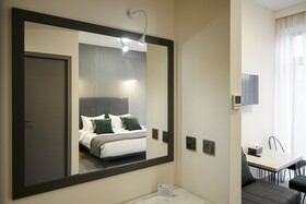 Dynasty Hotel