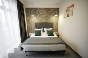 Dynasty Hotel