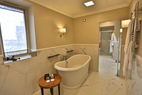 Grand Hotel Yerevan